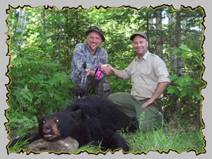 bear hunts, canada bear hunting guides, bear hunting outfitters, quebec bear hunting guide services