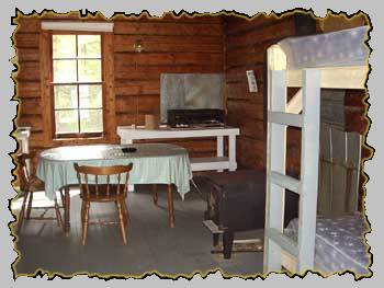 Mastigouche rustic camp, sleep confortably 4 hunters